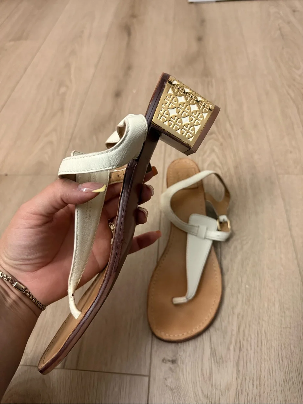 Tory Burch White Leather T-Strap heel/Sandals with Tan Footbed
